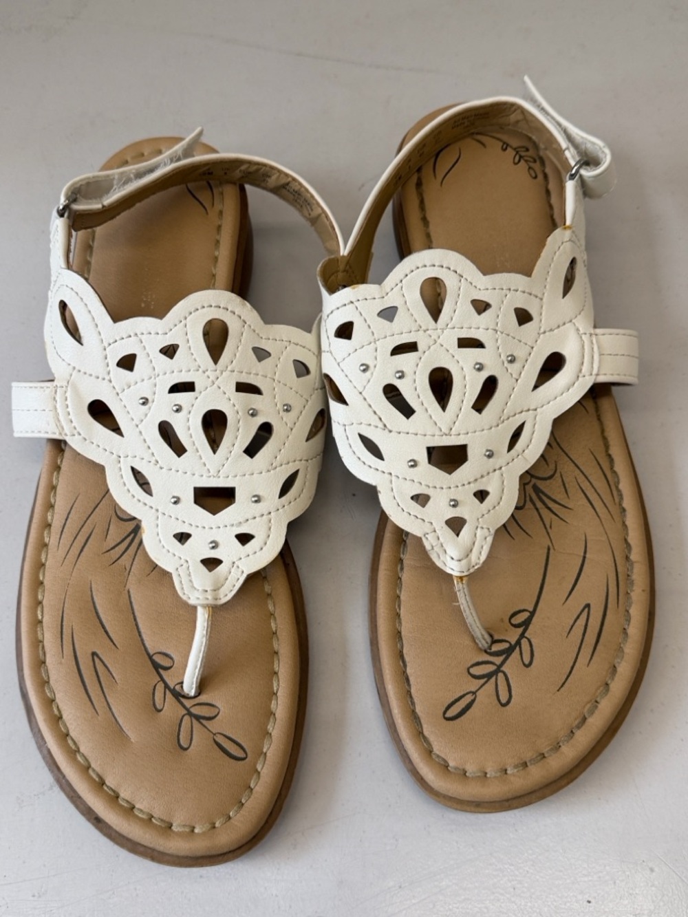 Naturalizer White Cutout Leather T-Strap Sandals